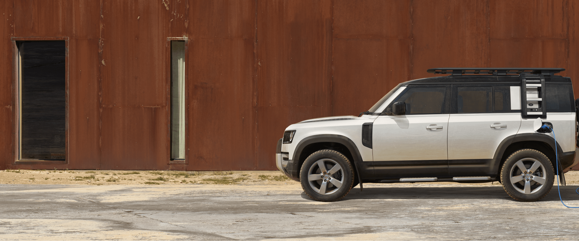 New top defender electric