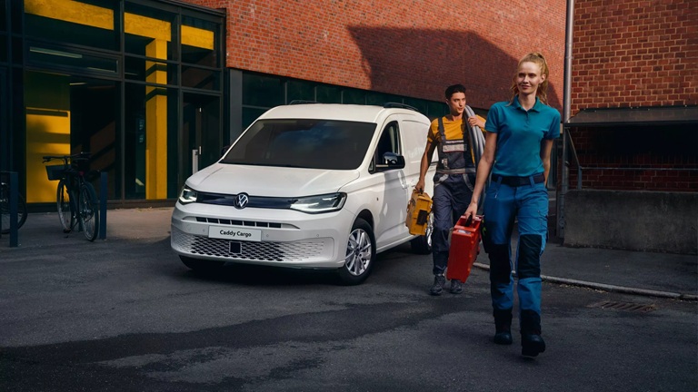 White Volkswagen Caddy Cargo
