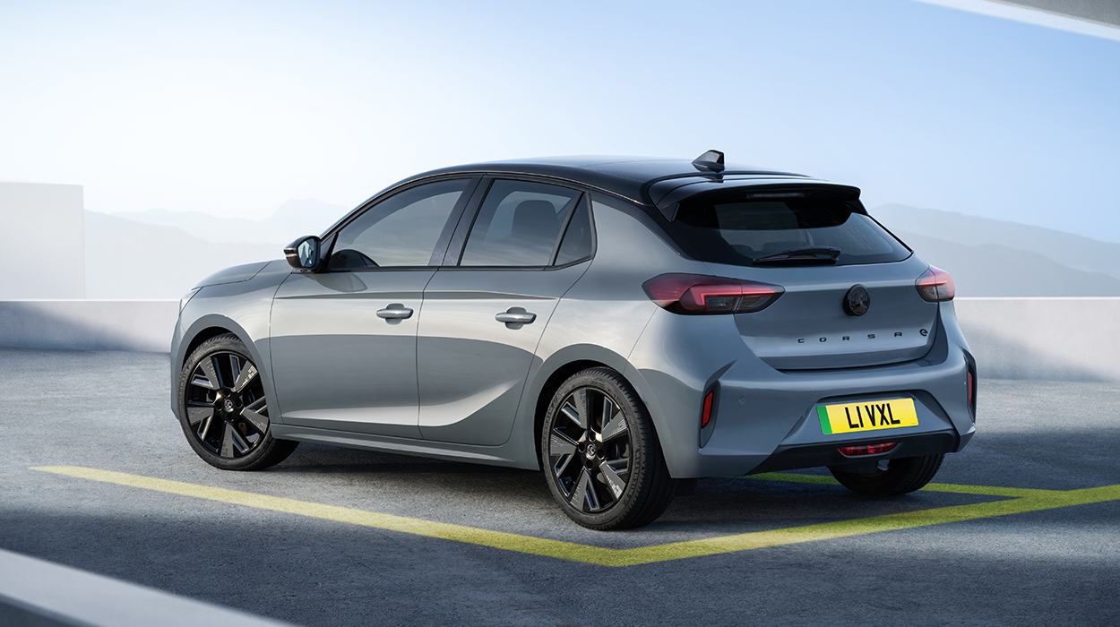 Small Vauxhall Cars - Compact But Packed with Features. Which is the Smallest Vauxhall Car for You?