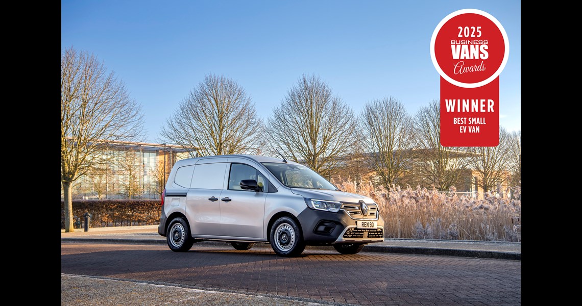 RENAULT MASTER AND KANGOO TRIUMPH AT THE BUSINESS VAN AWARDS 2025, WINNING FOUR AWARDS INCLUDING OVERALL ‘BUSINESS VAN OF THE YEAR'