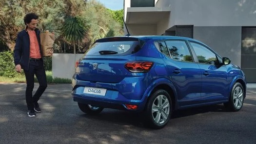 Dacia Sandero Wins WhatCar? Car of the Year 2021