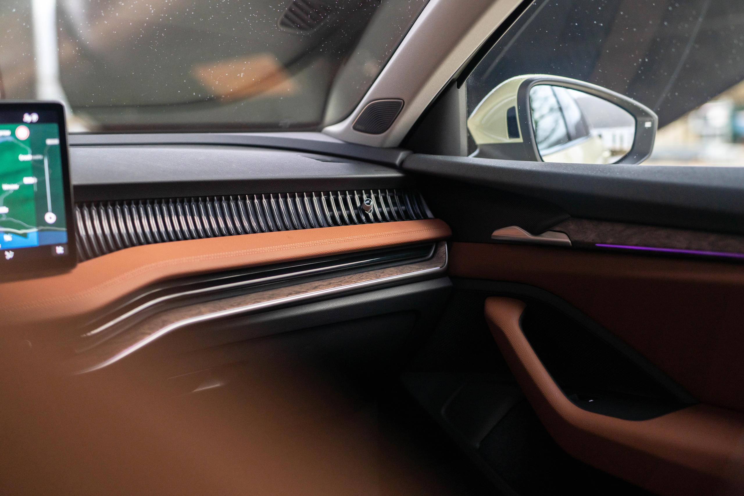 SKODA Superb Dashboard