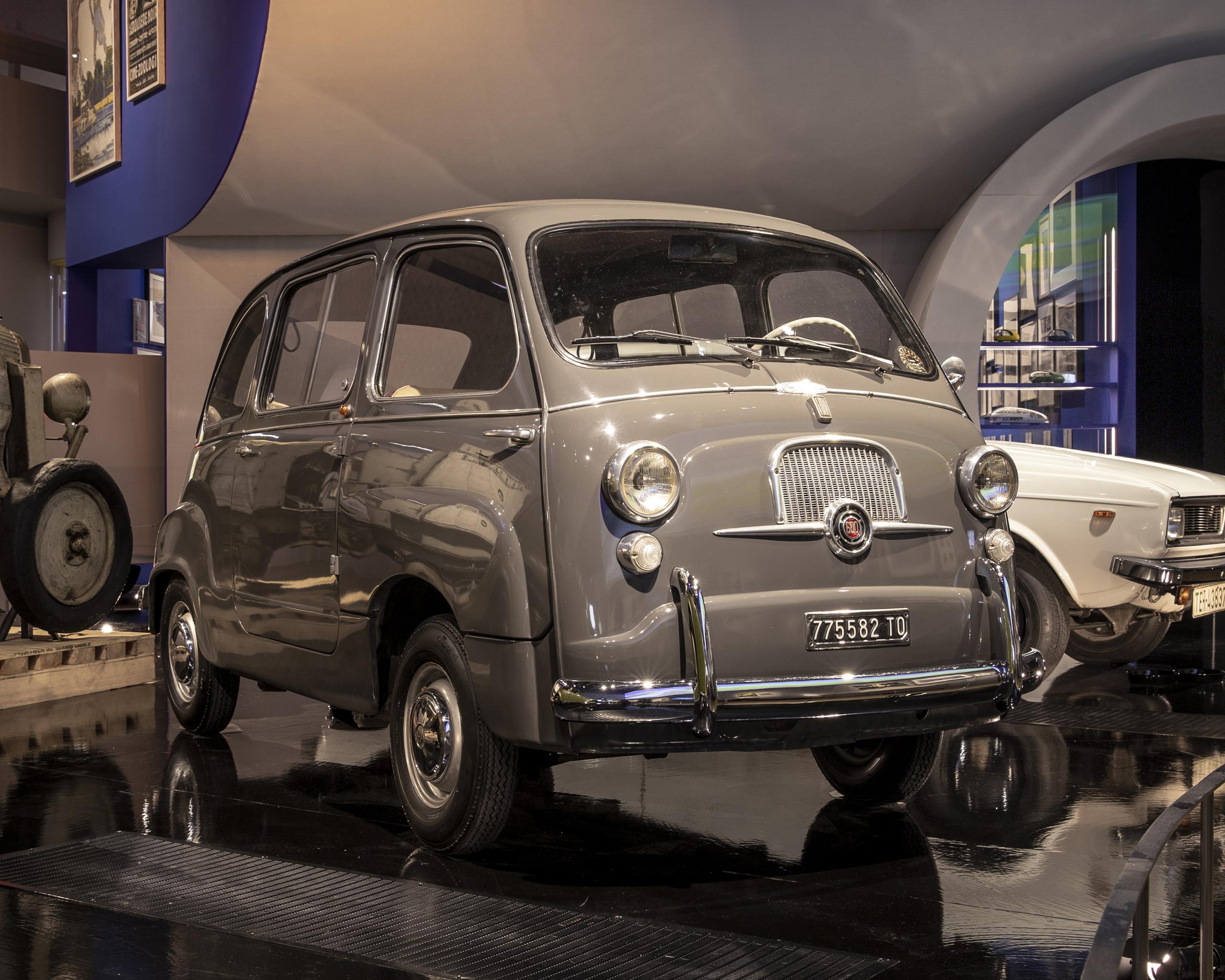 The Legendary Fiat 600 Multipla Conquers London