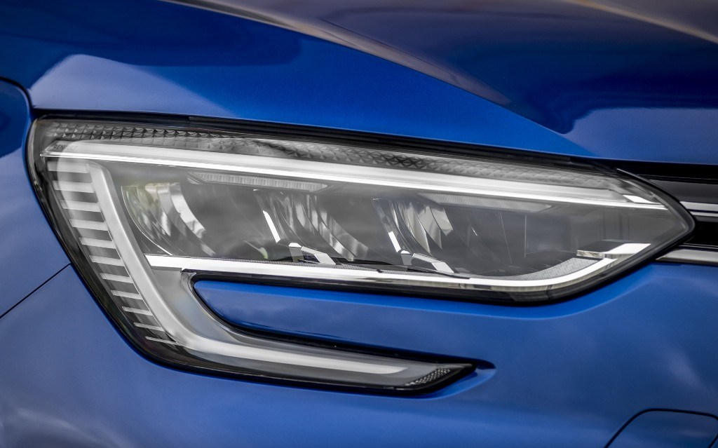 Close up of Renault headlight