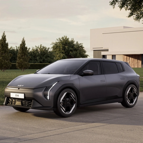 Kia EV4 in dark grey Front Side Exterior
