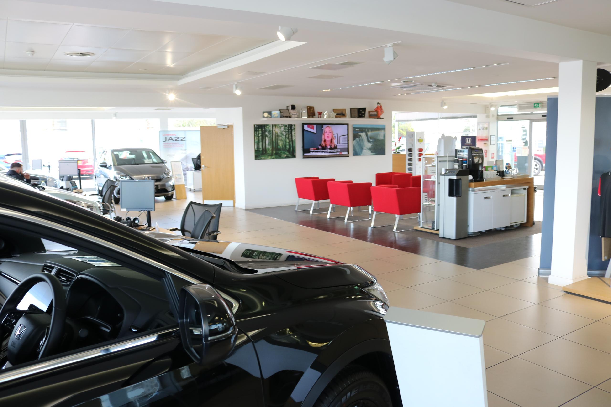 Waiting Aera Horizon Honda Poole 