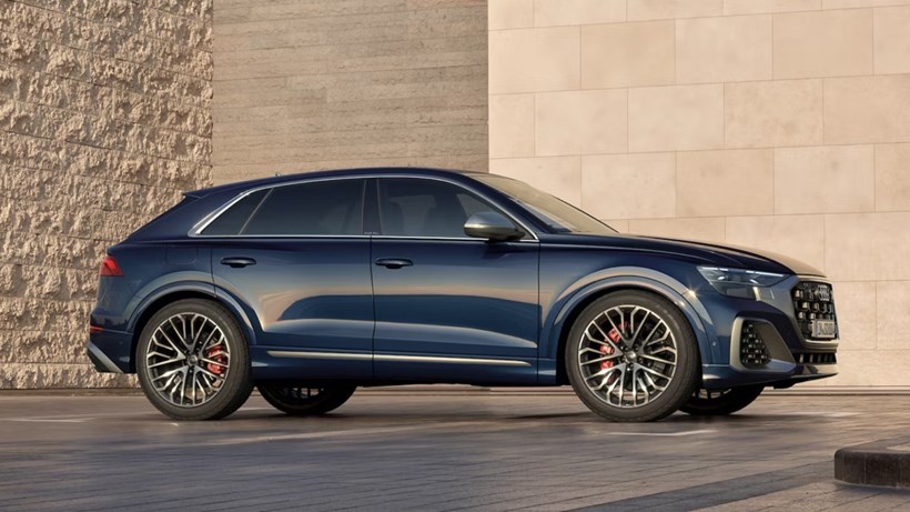 Audi SQ8 SUV