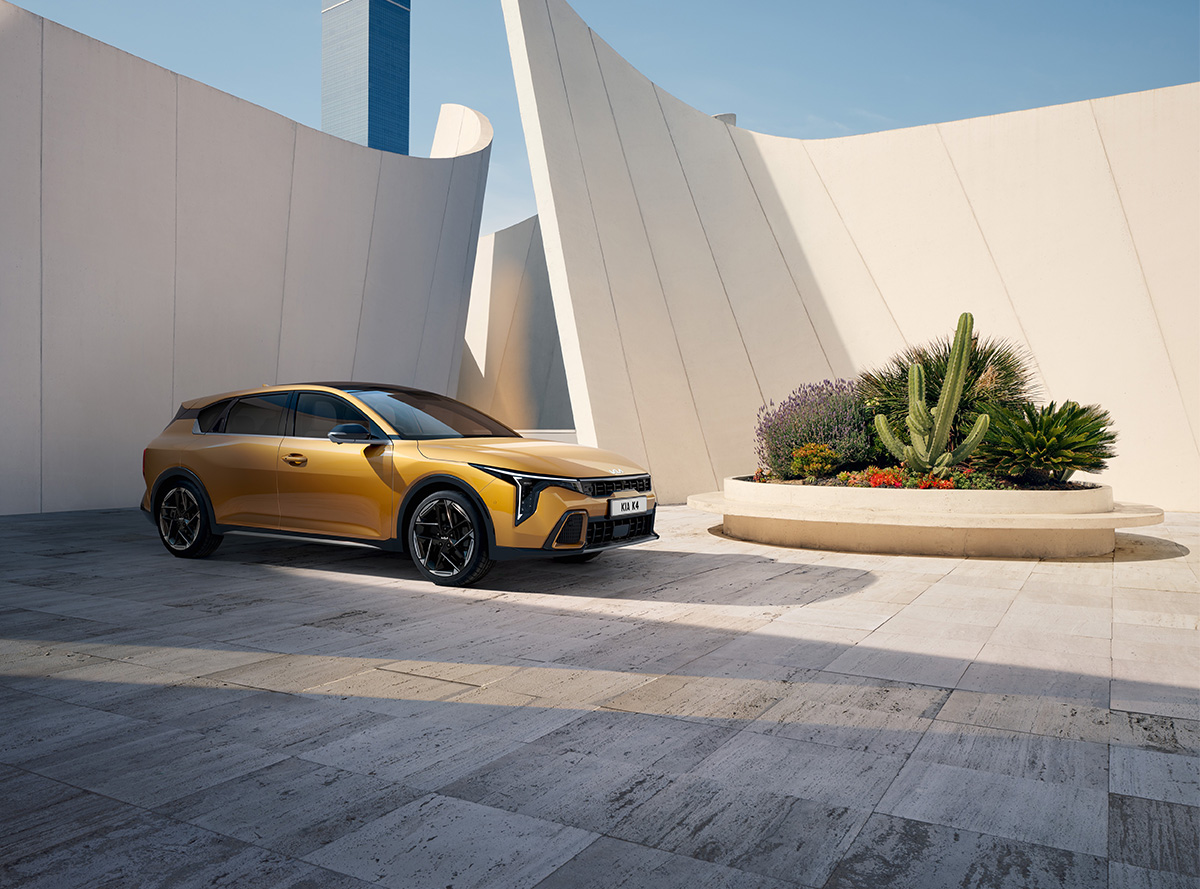 The Kia K4