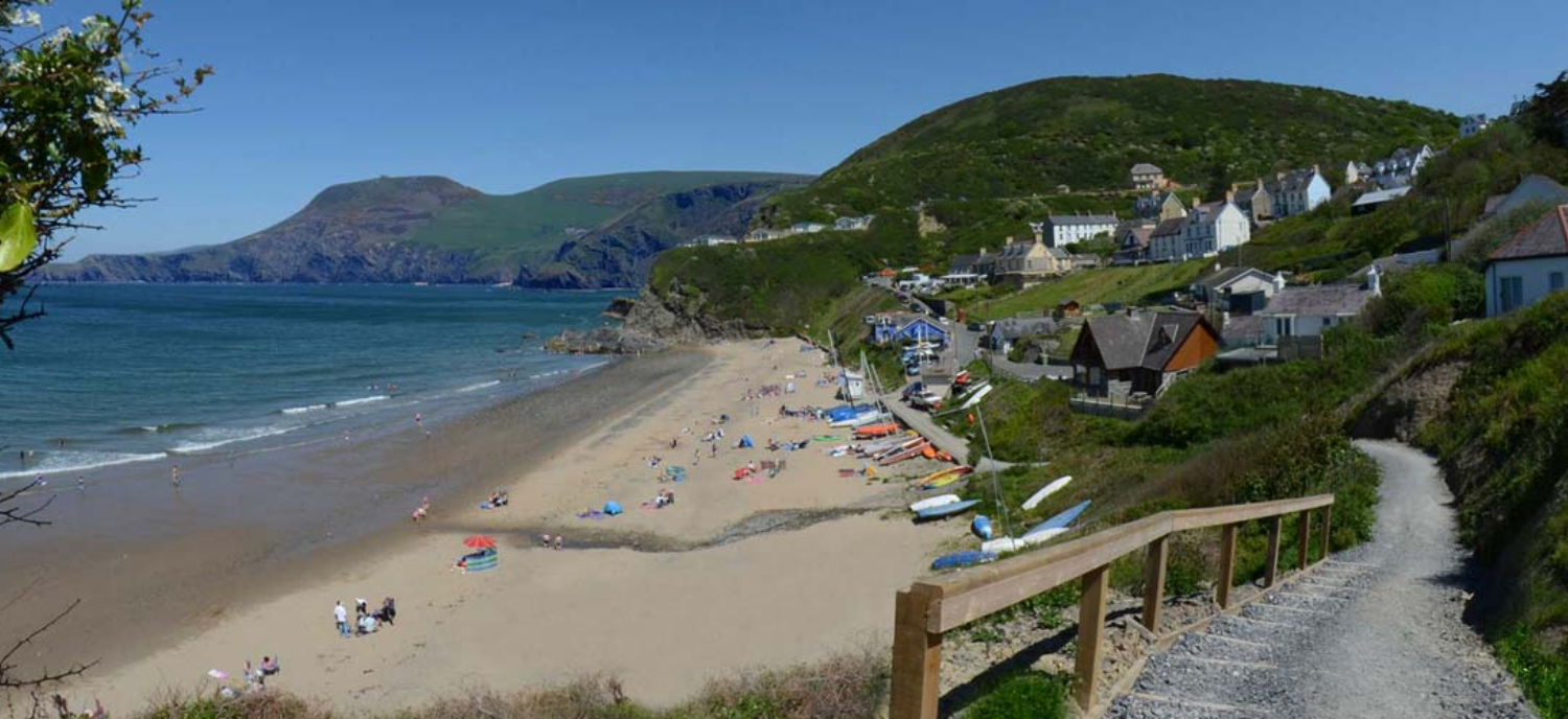 Tresaith Beach