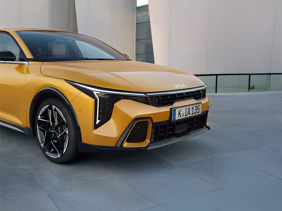 Kia K4