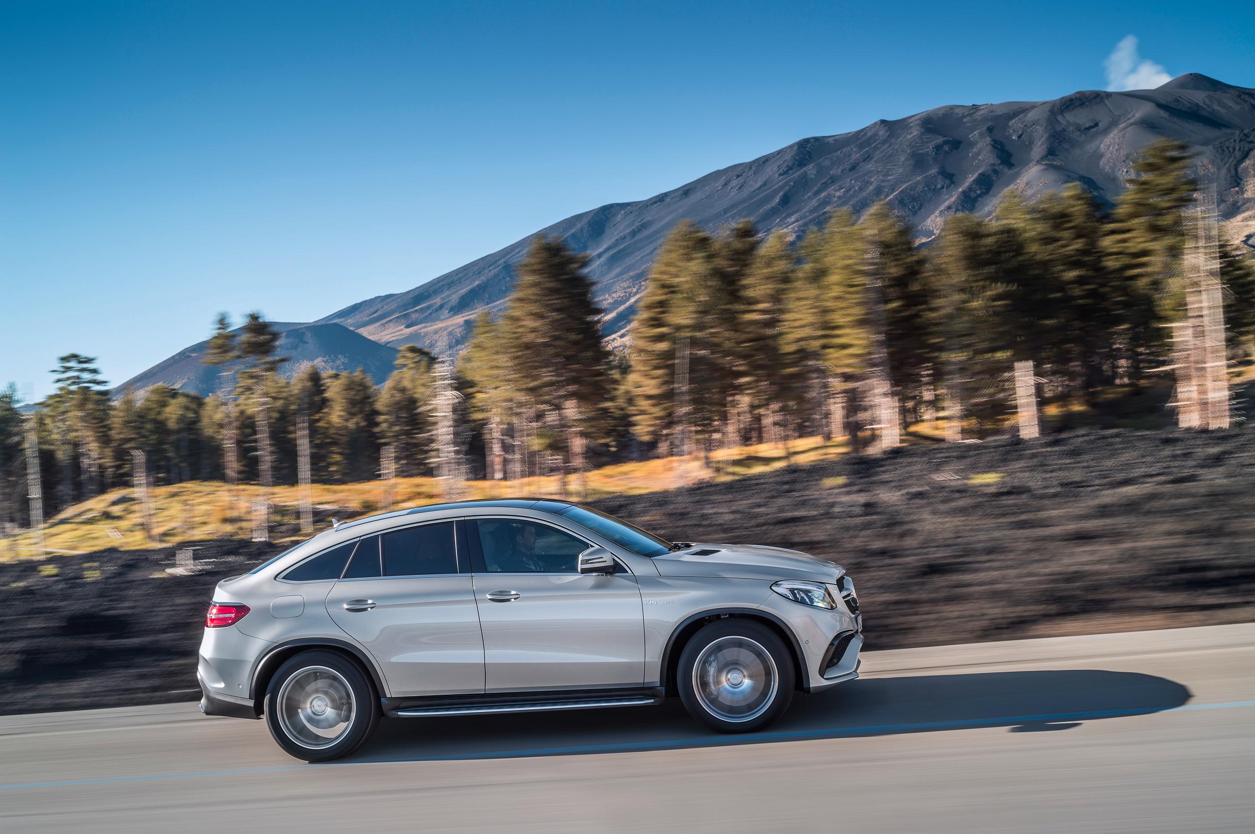mercedes by the mountains