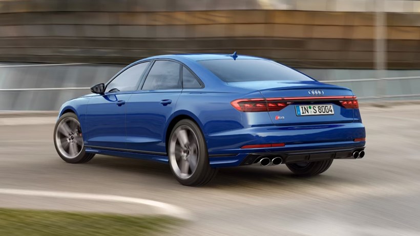 Audi S8