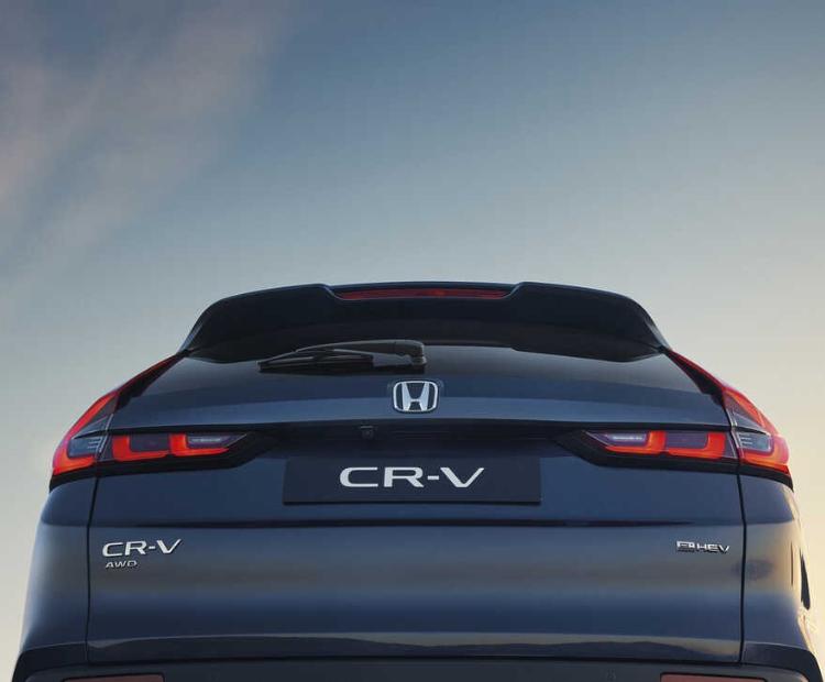The Honda CR-V Plug-in Hybrid gallery image 3