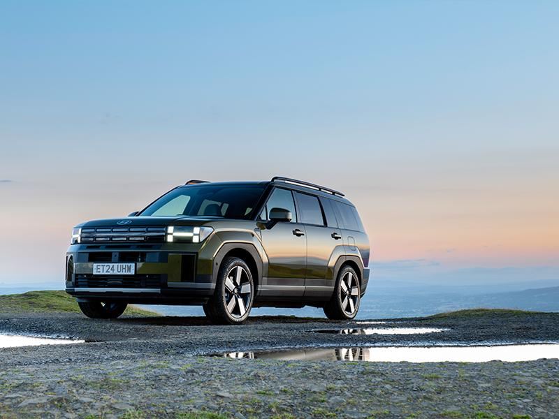 SANTA FE named 2025 Car of the Year as Hyundai dominates Carwow awards