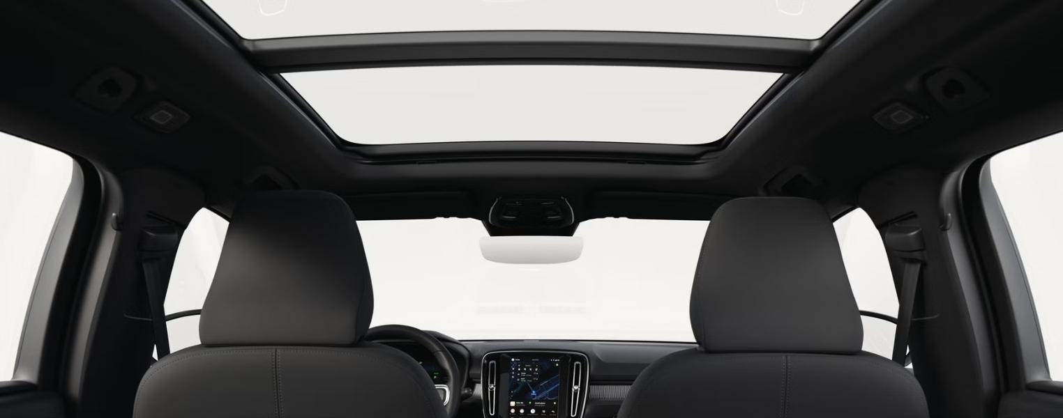 Volvo EX40 Sunroof