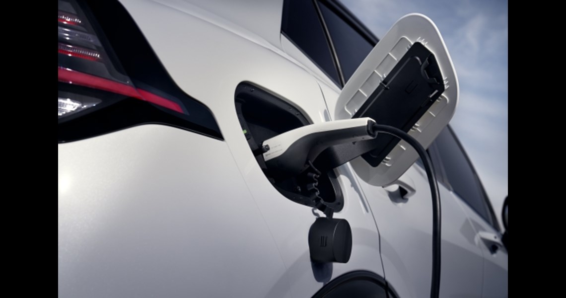 43mile EV range and 8 per cent BIK for allnew Kia Sportage Plugin
