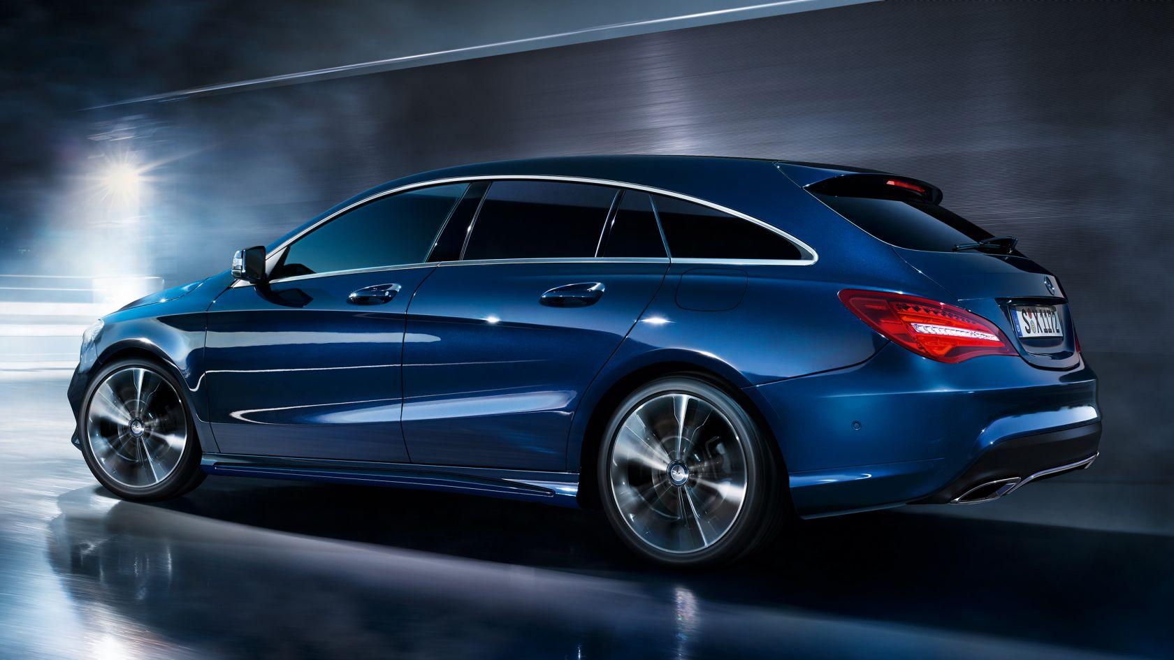 Mercedes-Benz CLA Shooting Brake Rear Side View