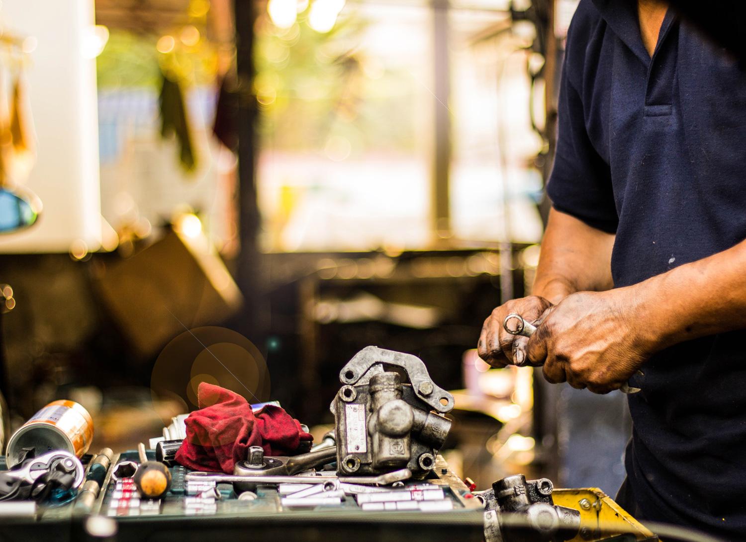 Servicing & Parts 
