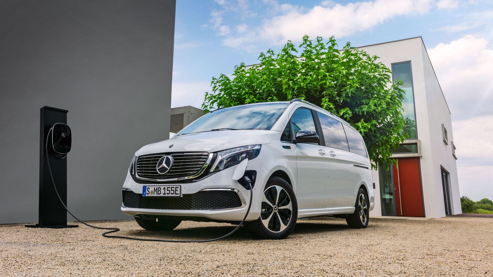 Mercedes EQV being charged