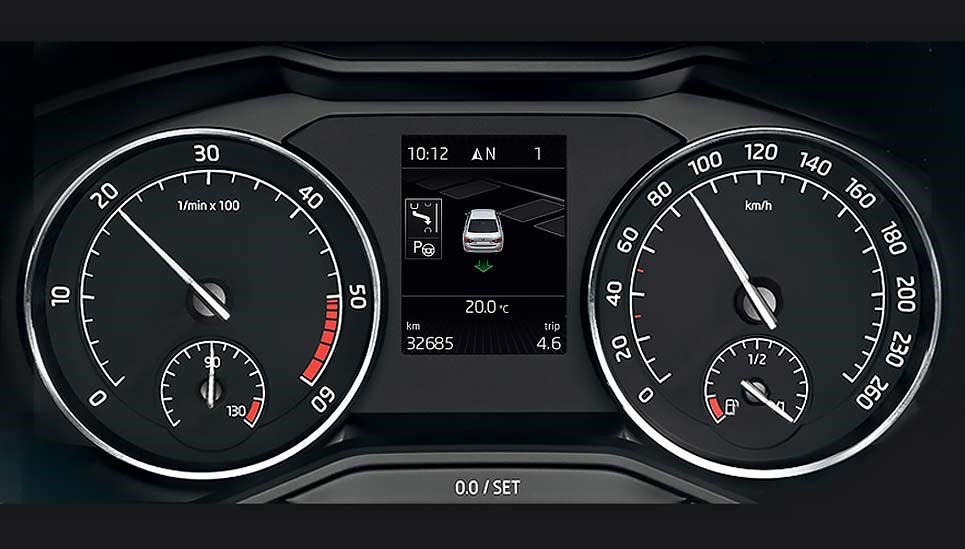 SKODA Superb Estate Speedometer