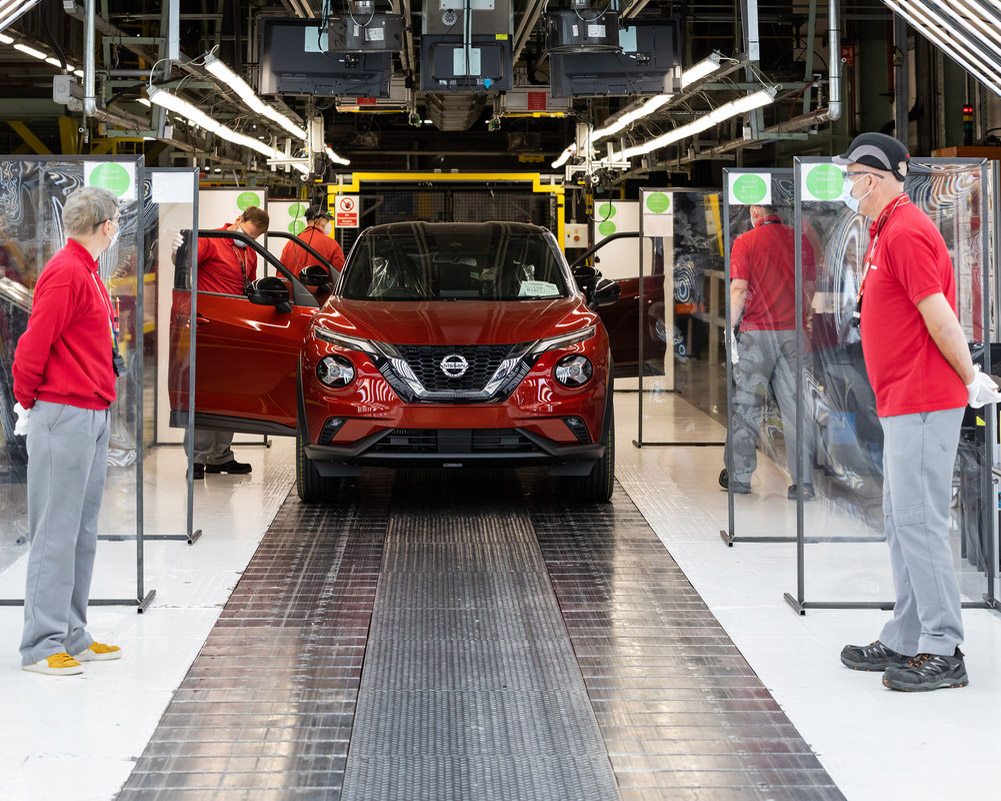 Nissan Sunderland restarts vehicle production
