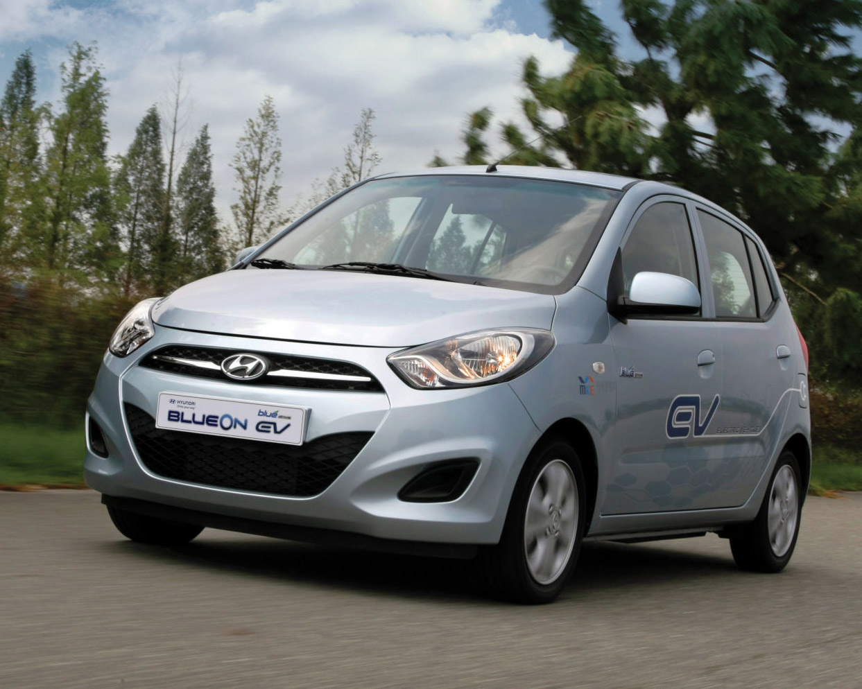 Hyundai celebrates 30 years of innovations in eco-mobility