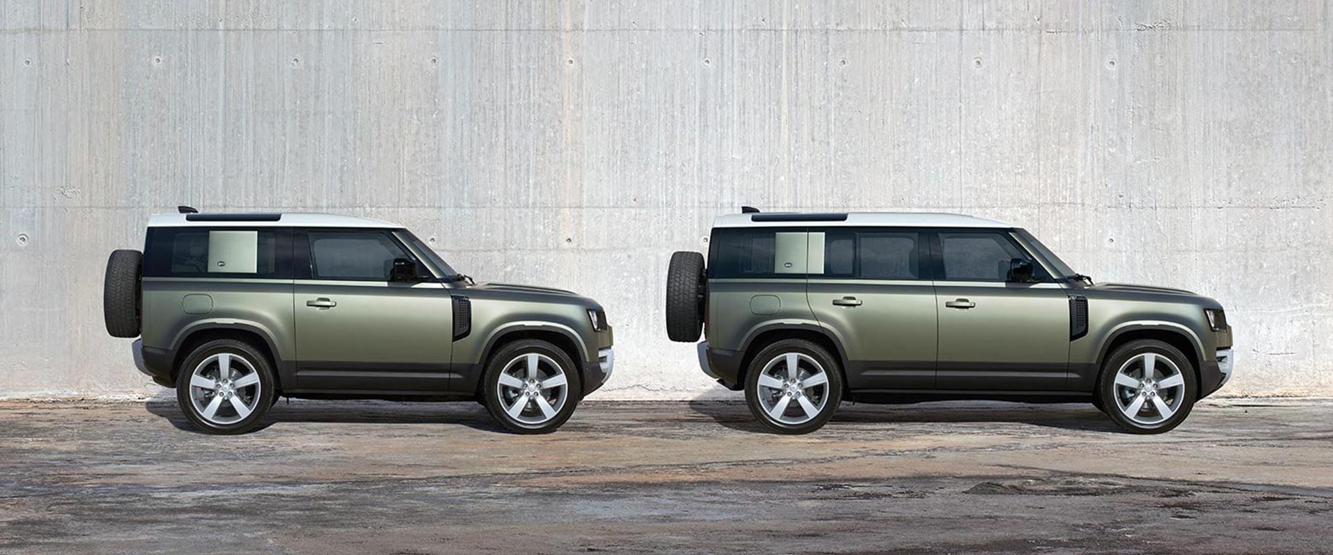 Large Luxury Land Rover SUVs Review & Ultimate Guide - What Are Your Options?