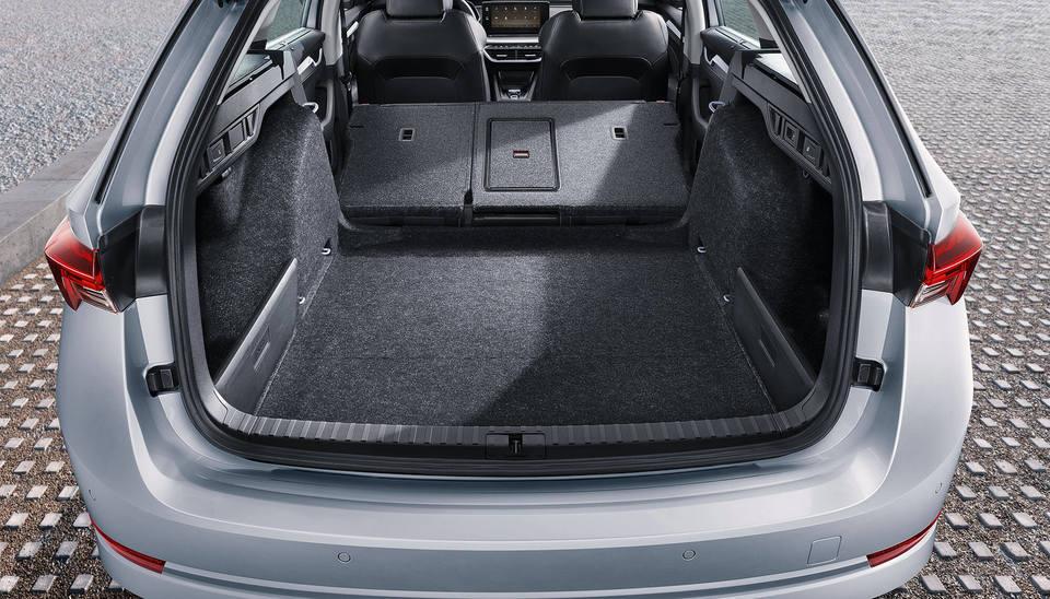 Skoda Octavia Estate Boot Space
