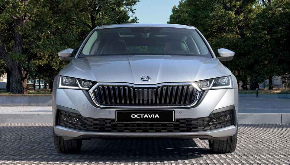 Skoda Octavia Estate Front View