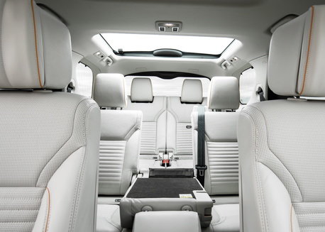 Discovery interior seating