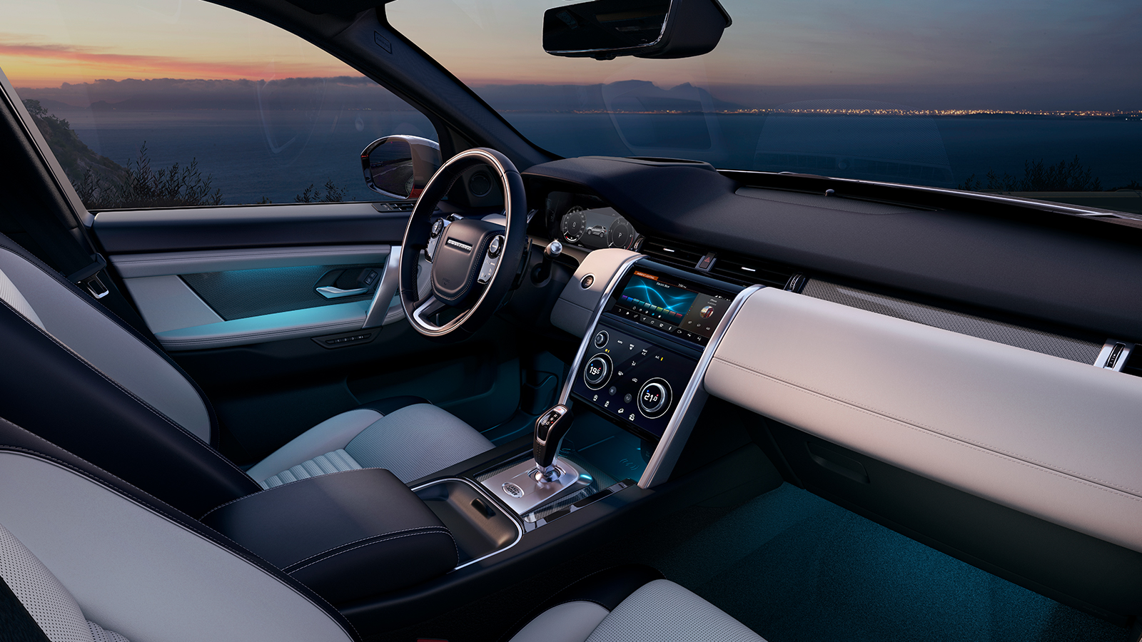 Land Rover Discovery Sport interior