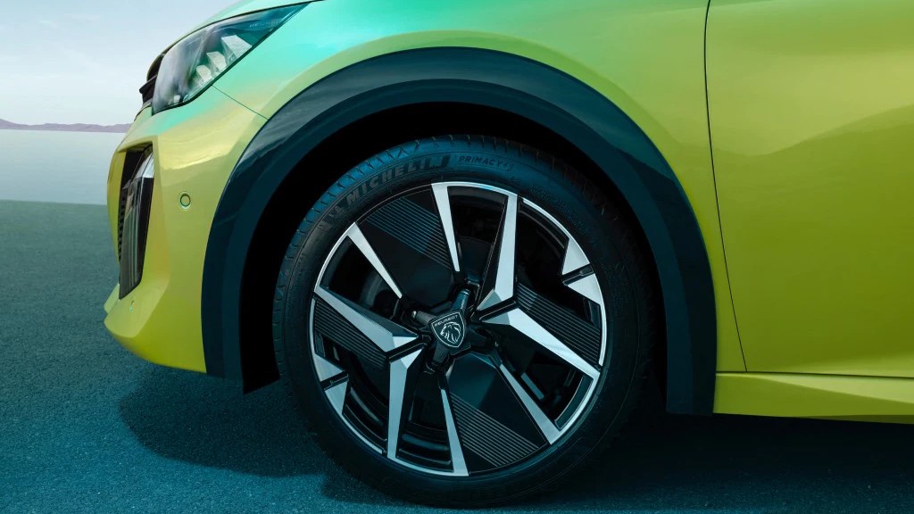 New Peugeot 208 save up to £4,000