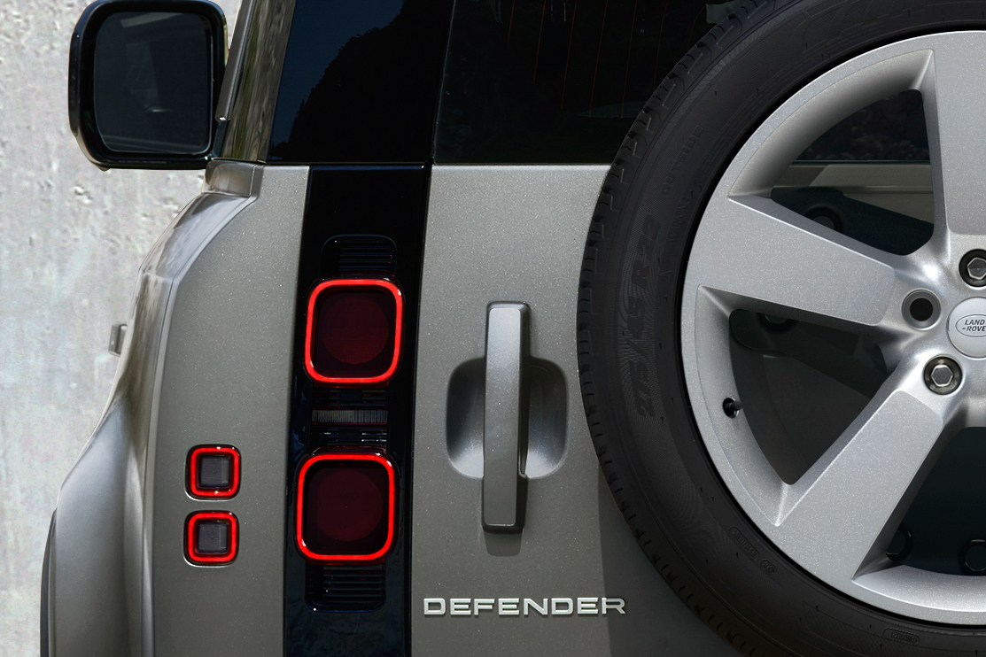 upclose of rear light of DEFENDER 110