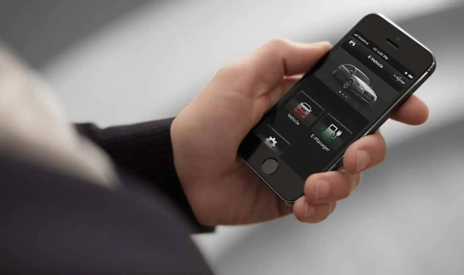myAudi App On Smartphone