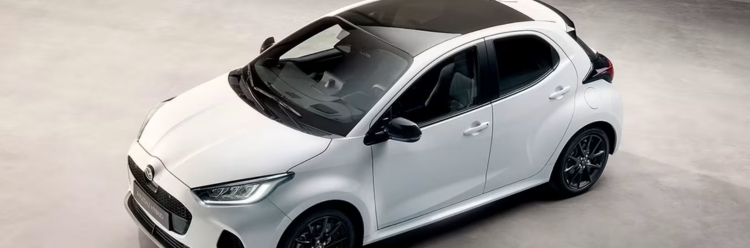 Mazda2 Hybrid sun roof