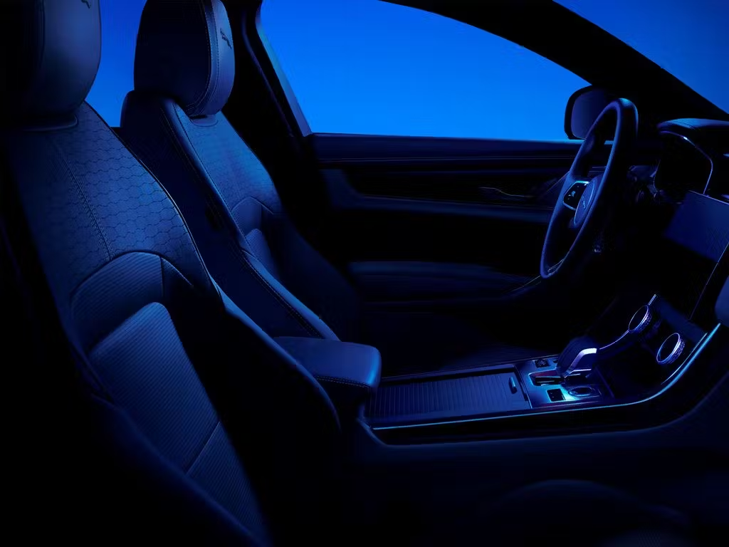 XF Sportbrake interior