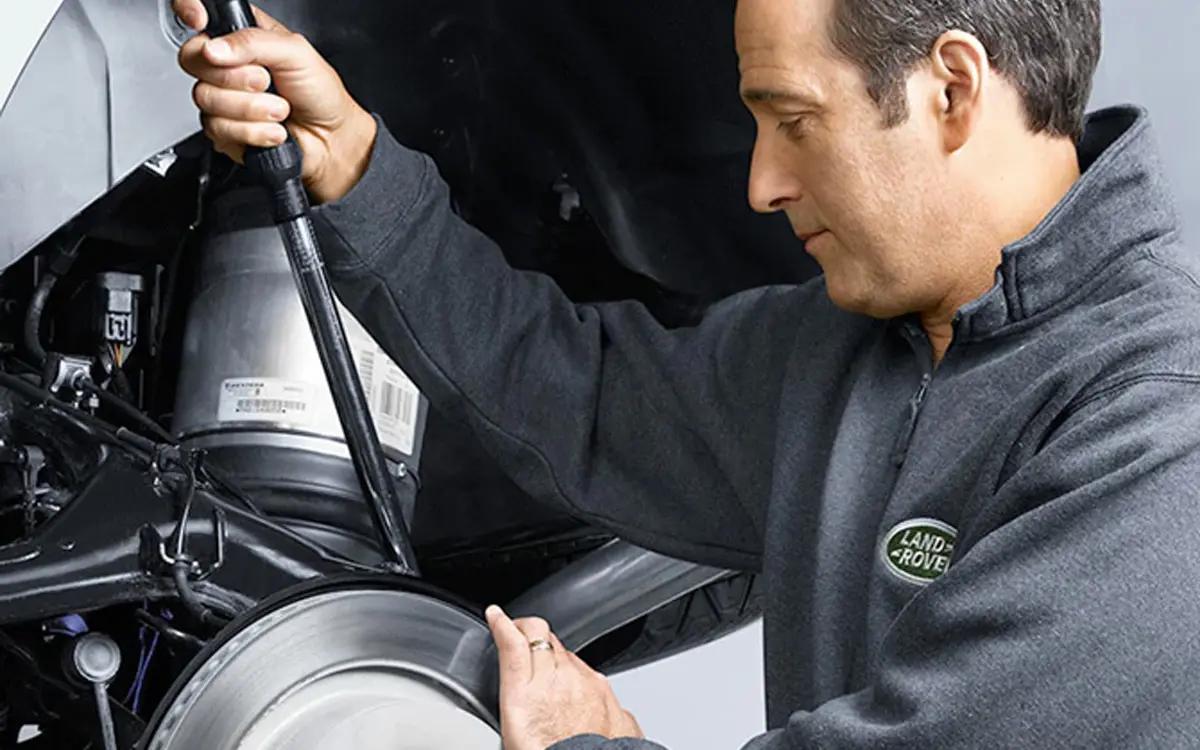 Land Rover & Range Rover Service Guide | Everything to Know