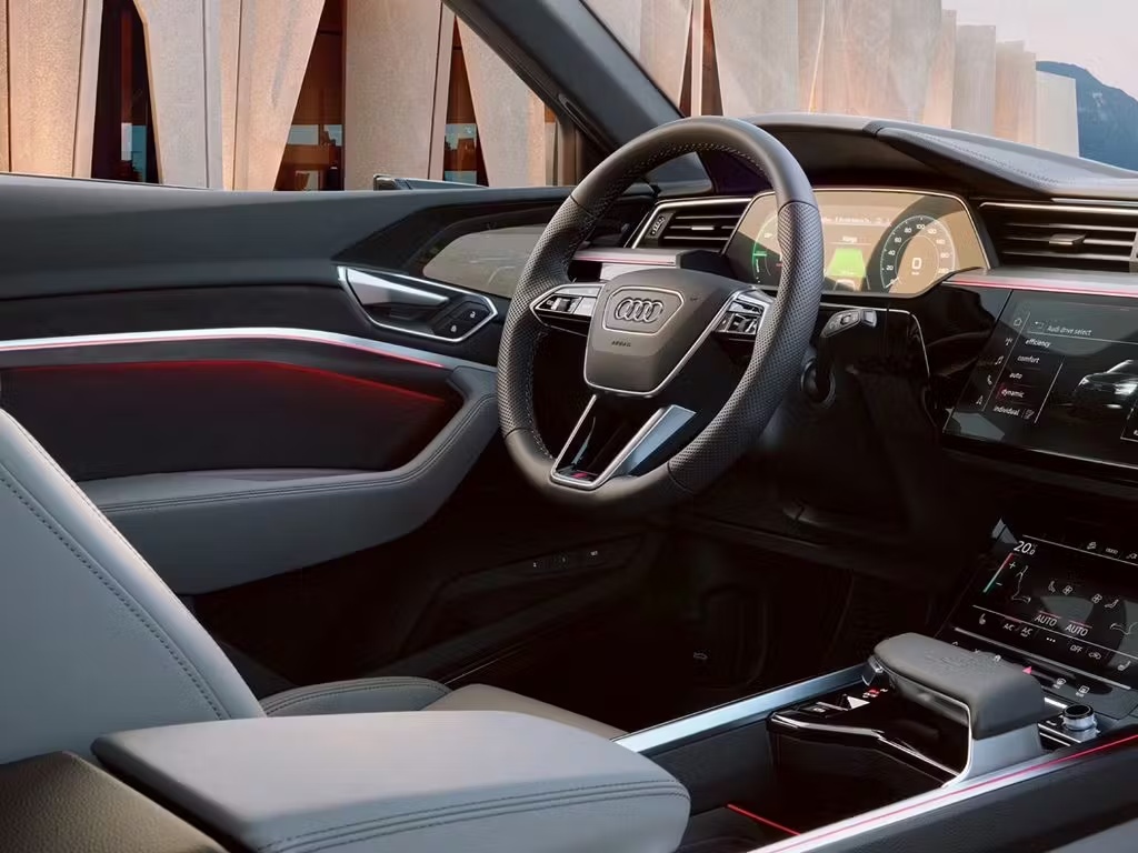 Audi SQ8 Interior