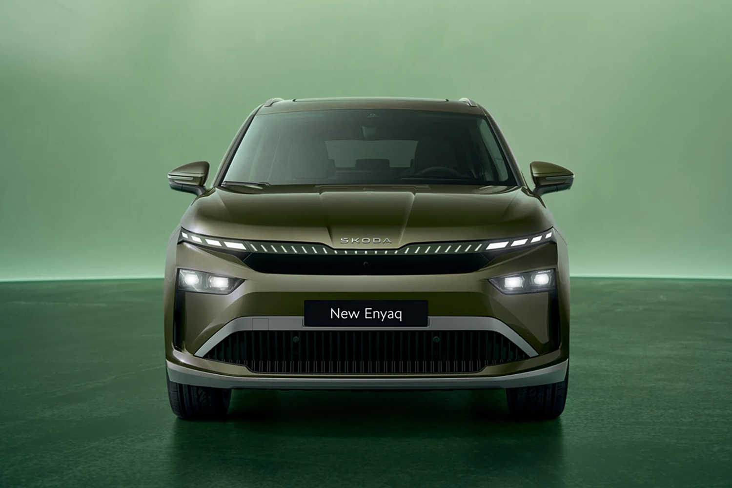 front view of new skoda enyaq