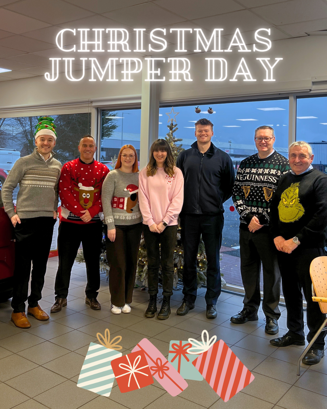 sere staff christmas jumoer day