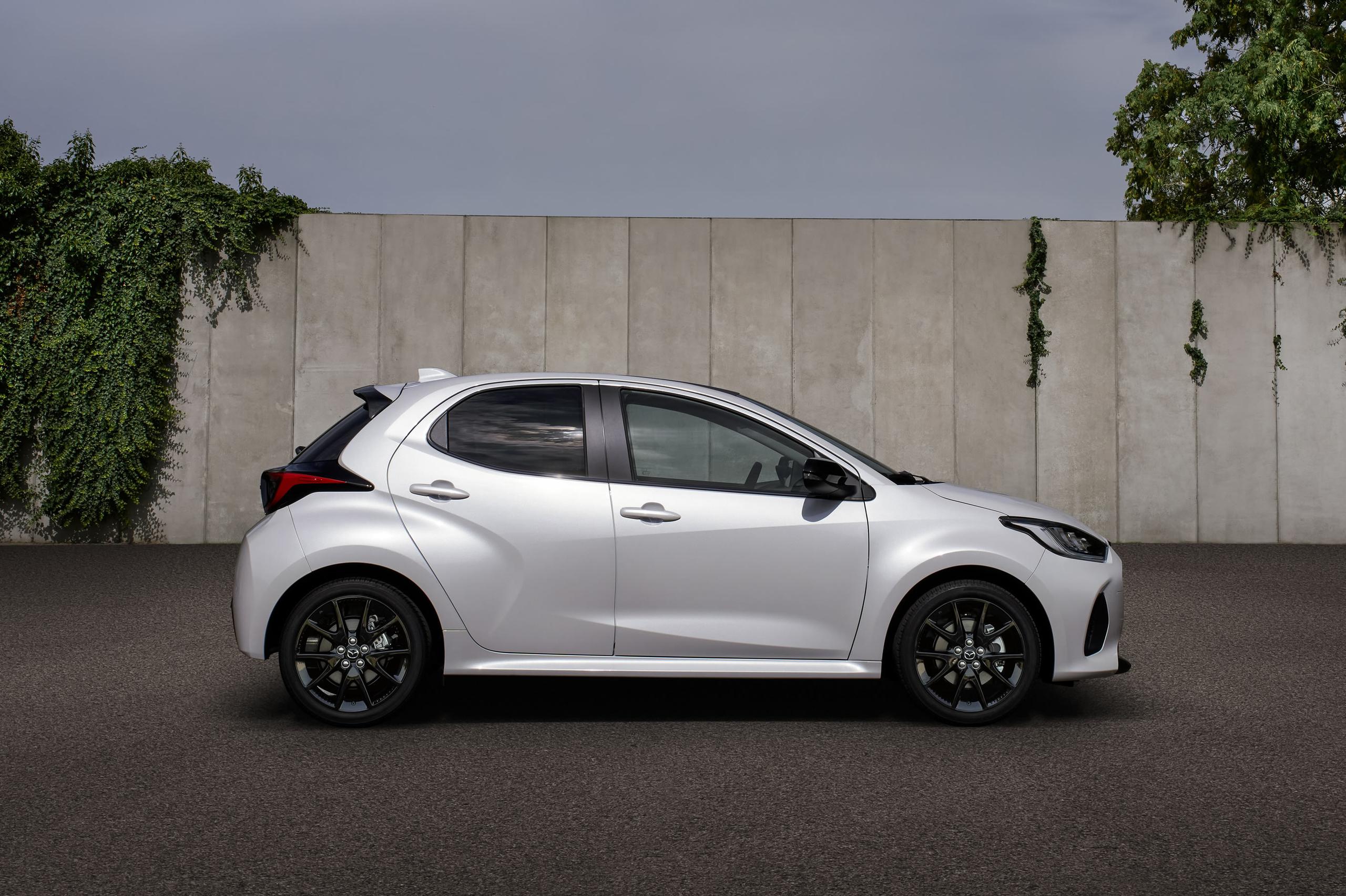 Mazda2 Hybrid