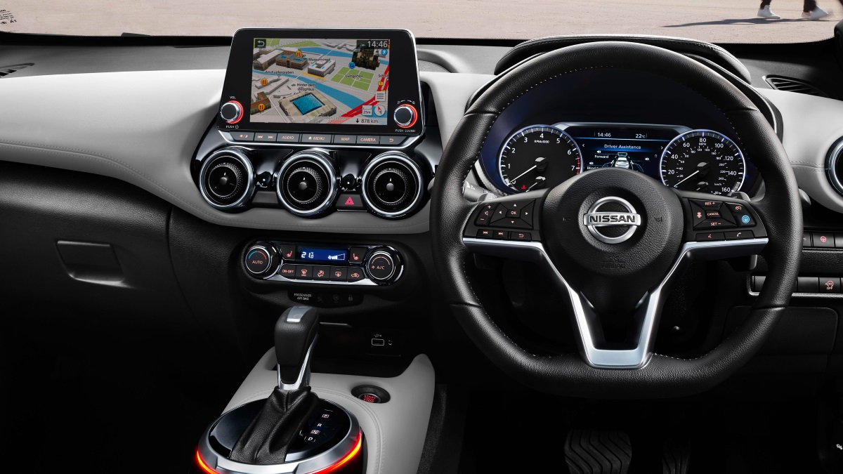 smart features carplay saftey