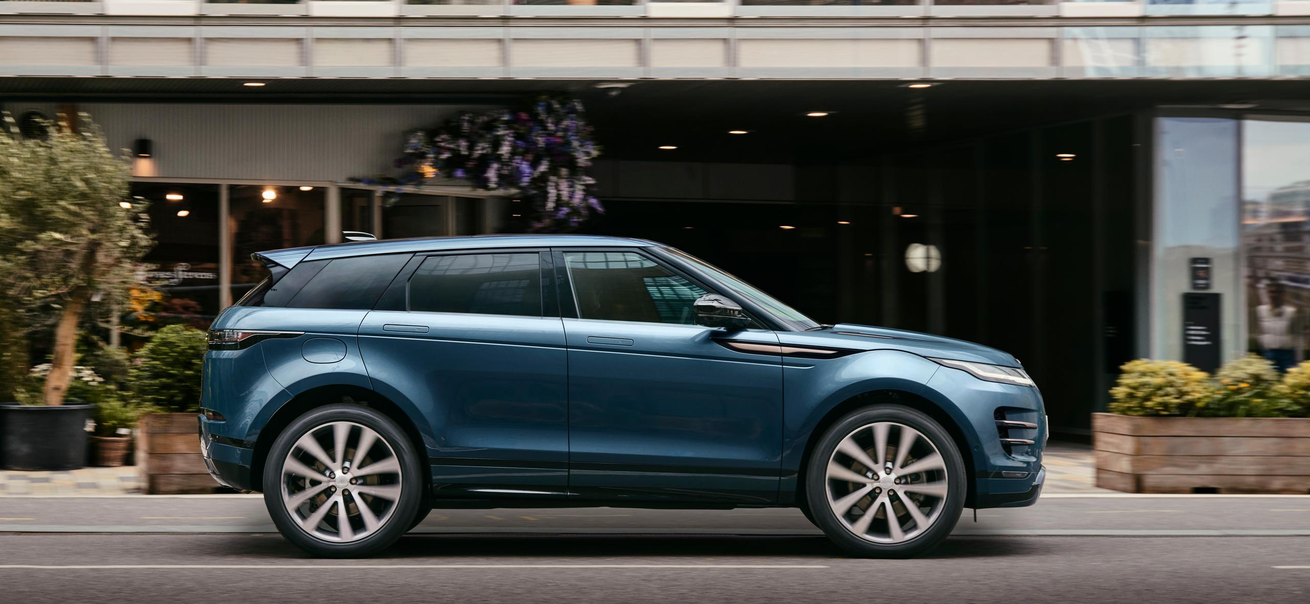 Range Rover Evoque Side View