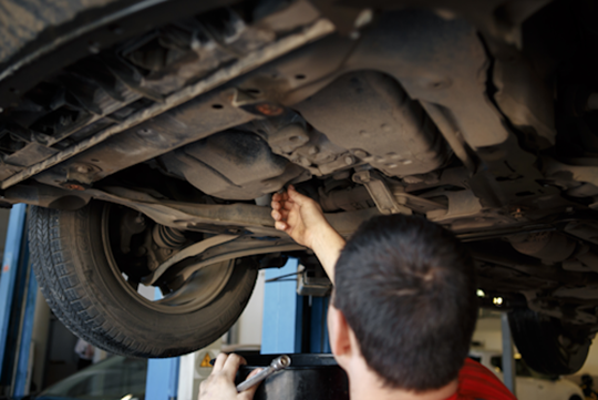 Car Servicing Near Woking: What Does a Service Include?
