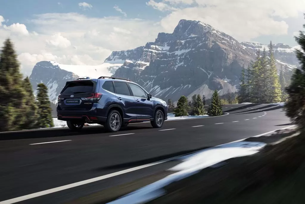 2025 Subaru Forester Rear Side View