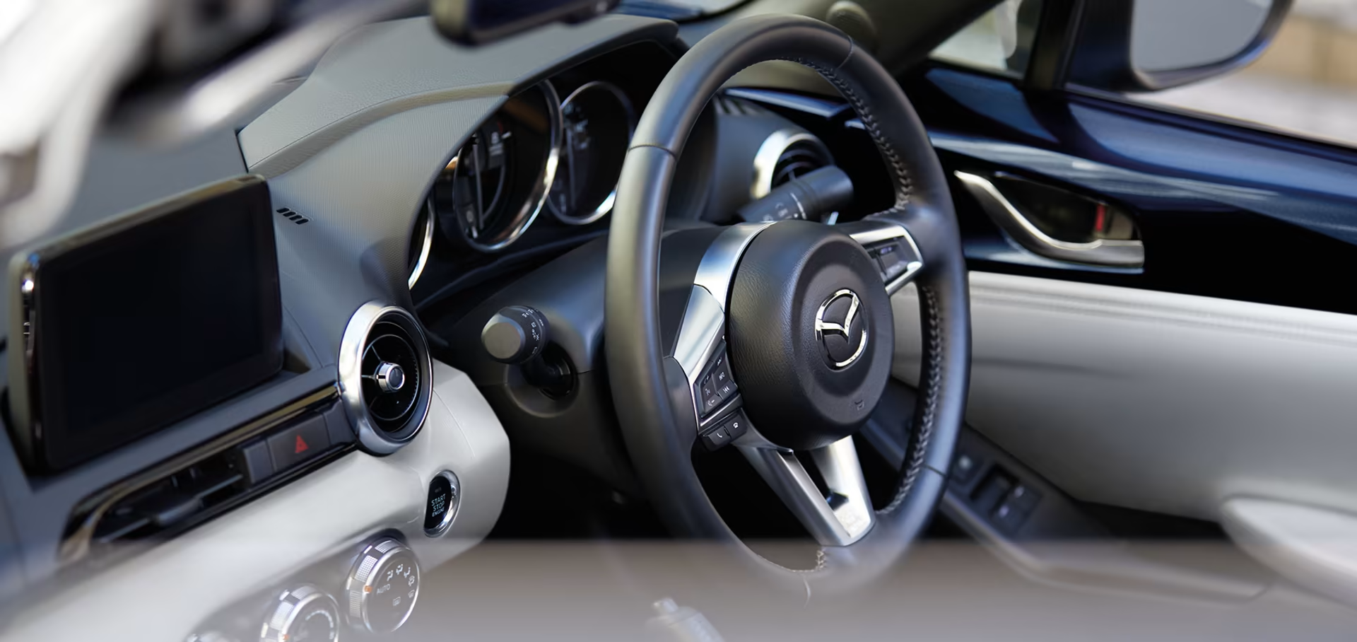 MX-5 RF Interior