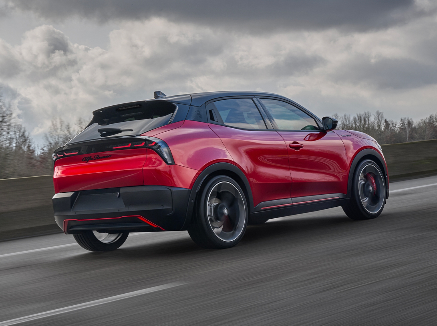 Junior Elettrica driving shot rear view