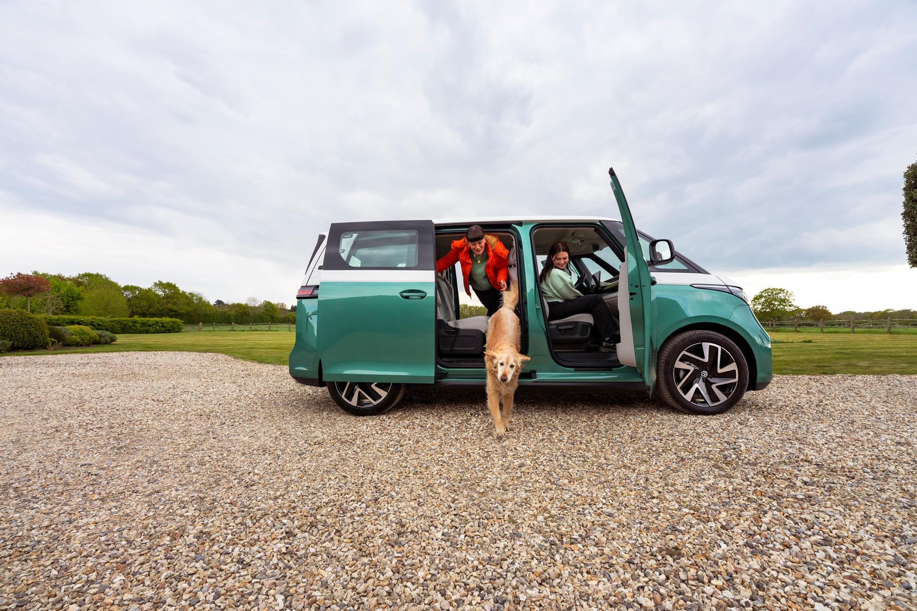 Volkswagen ID.Buzz Cardiff, Swansea Sinclair VW Vans