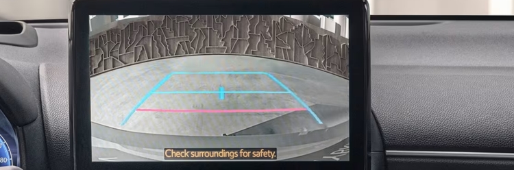 Mazda2 Hybrid reverse camera