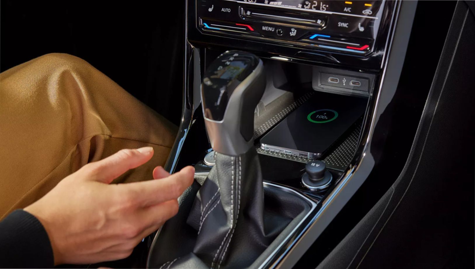 Volkswagen T-Cross Gear